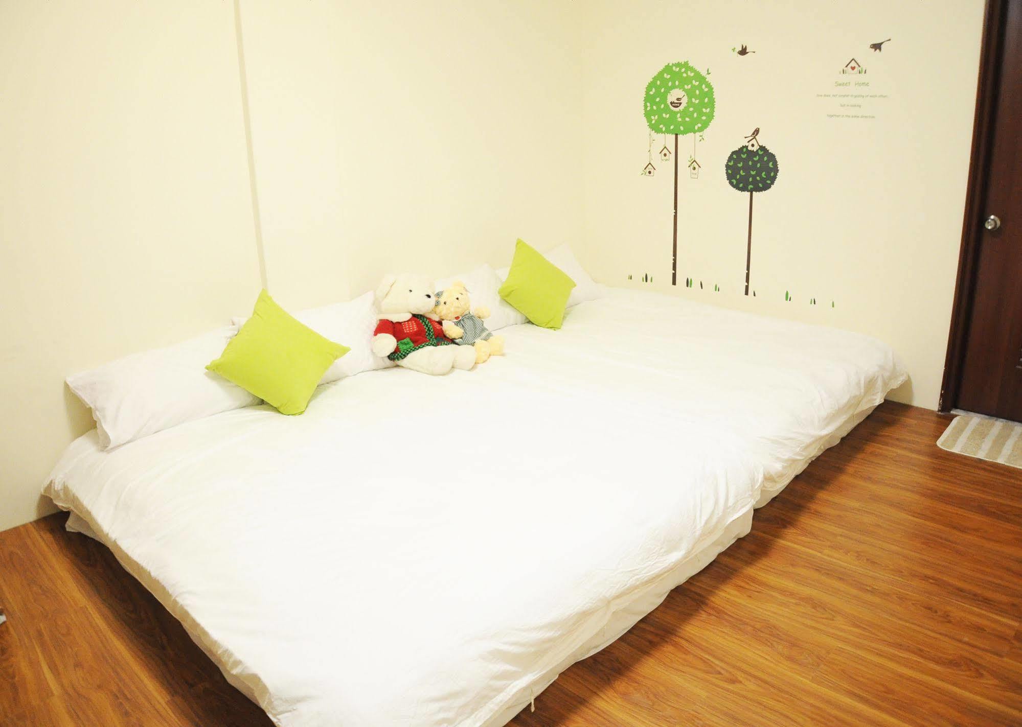 Enjoy Lane 17 B&B Taitung Exterior foto