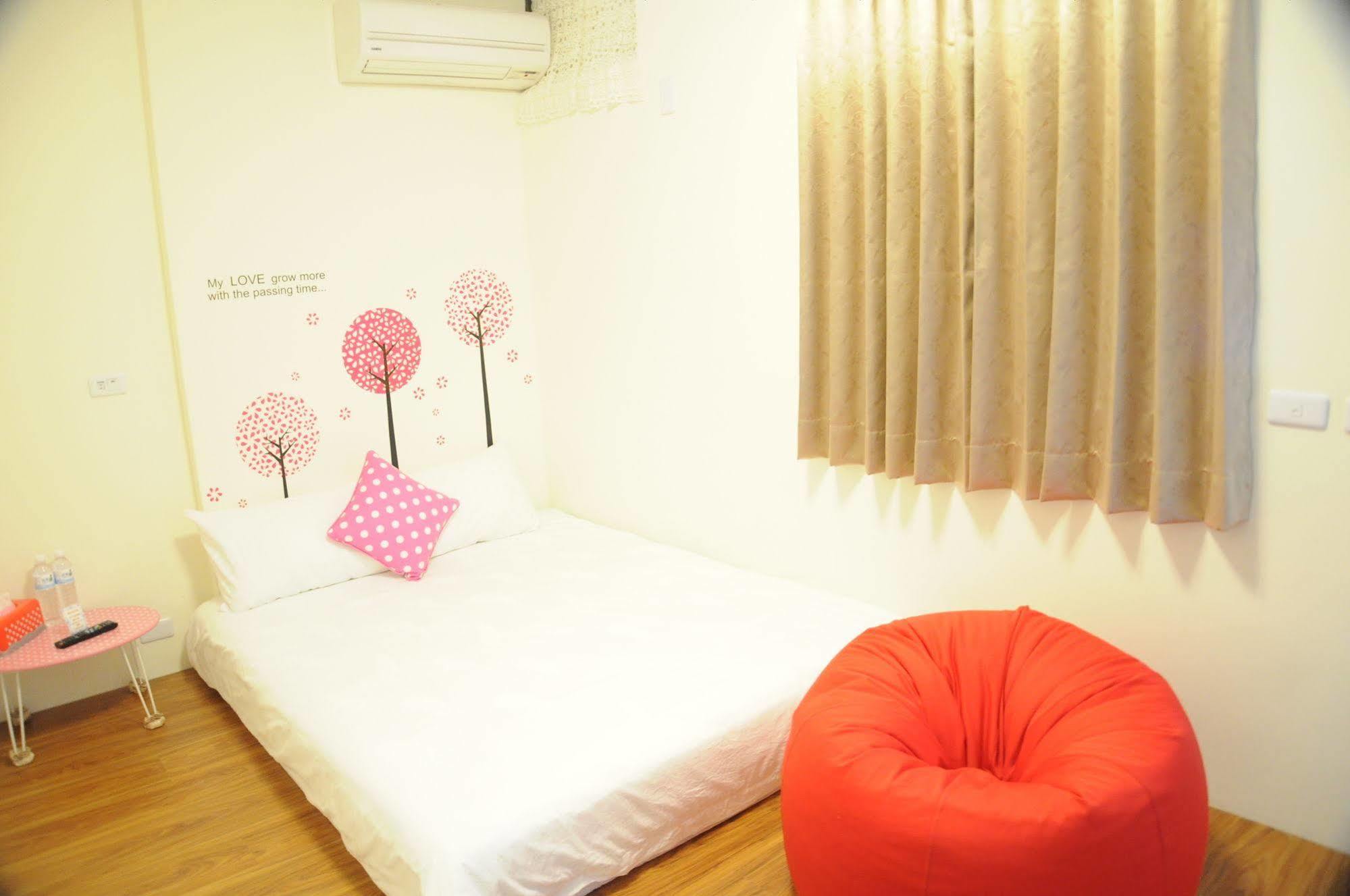 Enjoy Lane 17 B&B Taitung Exterior foto